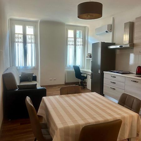 Appartamento Centro Storico Pordenone Exteriör bild