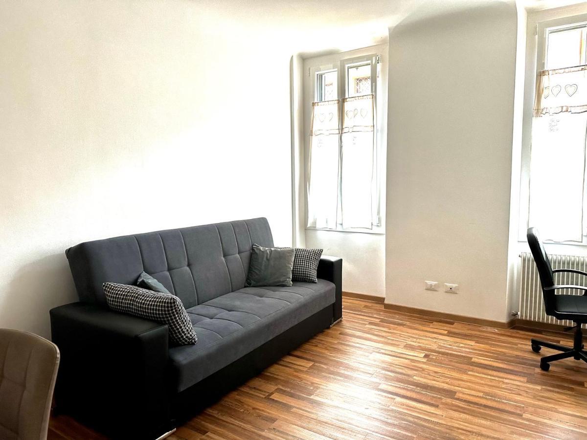 Appartamento Centro Storico Pordenone Exteriör bild